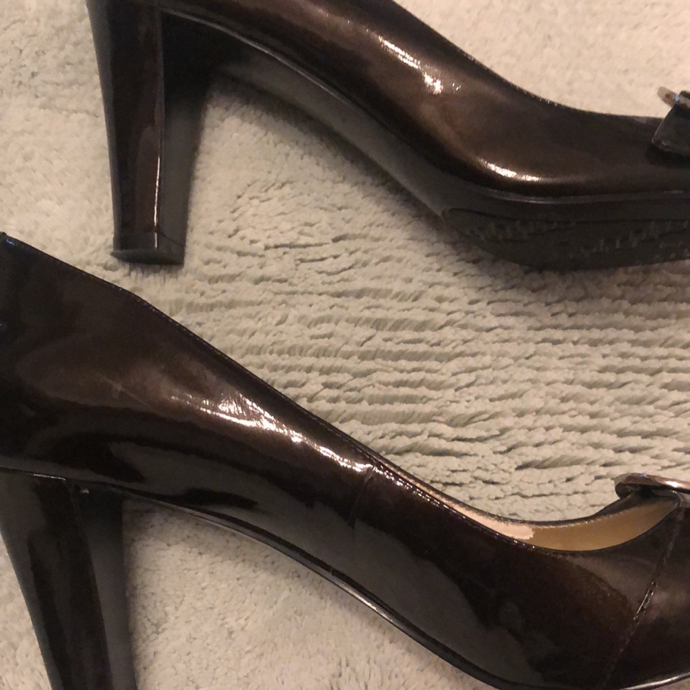 Bandolino Chocolate Brown Women's Heels with Buckle Detail - Picture 7 of 12